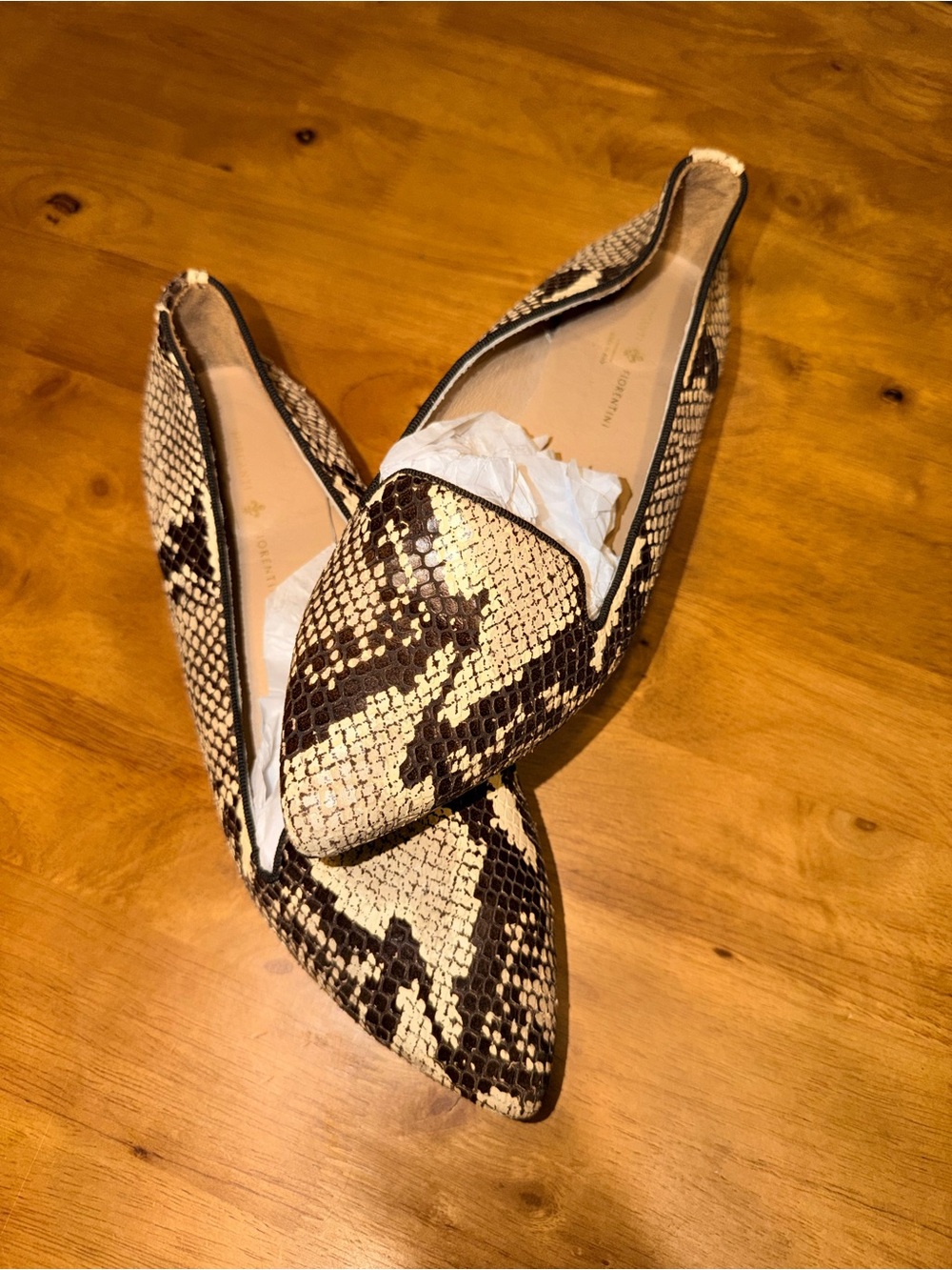 Mercanti Fiorentini Snake-Print Pointed Toe Flats - Cream & Brown